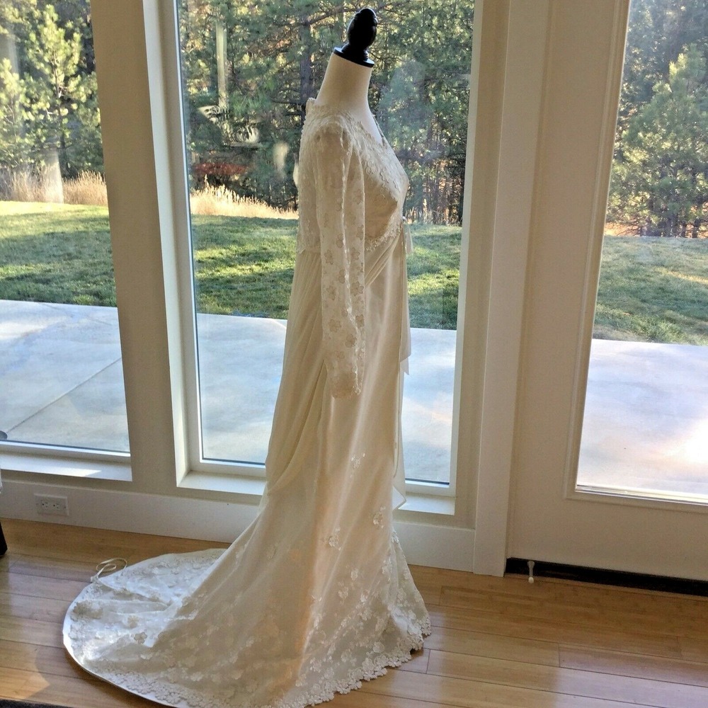 VTG Italian‎ Wedding Dress XS Princess Ivory Babydoll Long Sleeve Lace Romantic - Picture 6 of 11